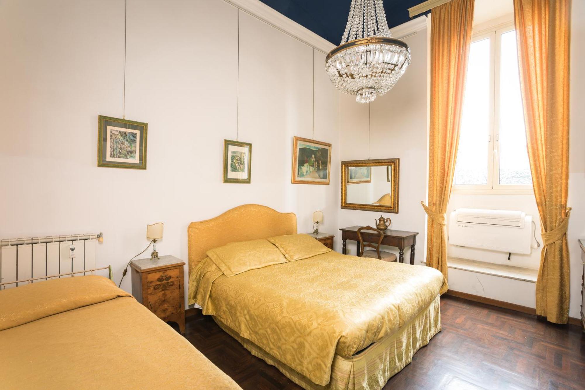 Appartamento D'Epoca Colosseo Art Gallery Rome Bagian luar foto
